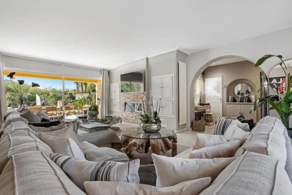 Grande Villa St-Tropez Area Avec Piscine Chauffee Gassin Eksteriør billede