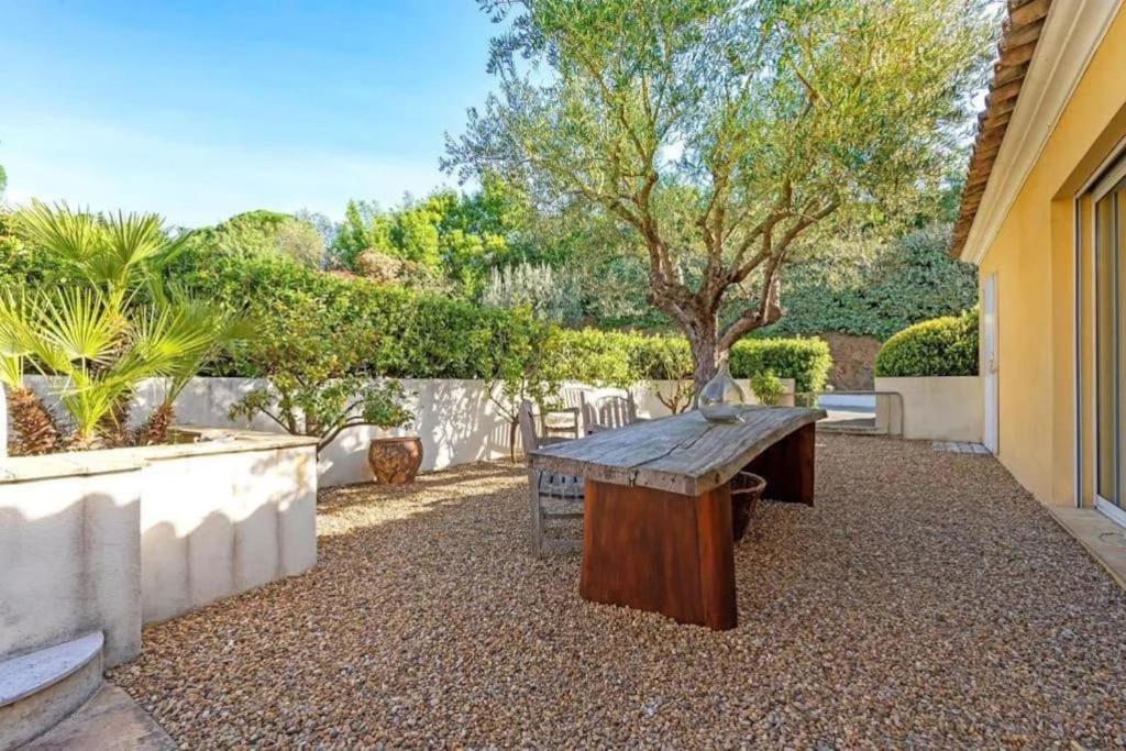 Grande Villa St-Tropez Area Avec Piscine Chauffee Gassin Eksteriør billede