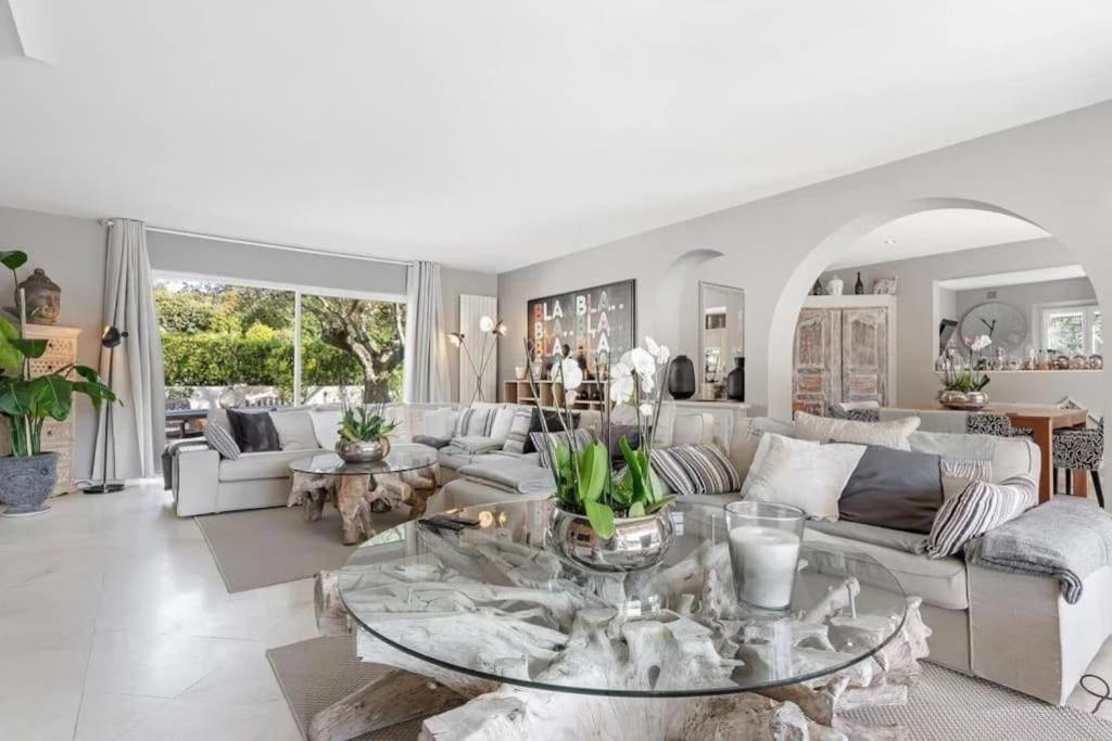 Grande Villa St-Tropez Area Avec Piscine Chauffee Gassin Eksteriør billede